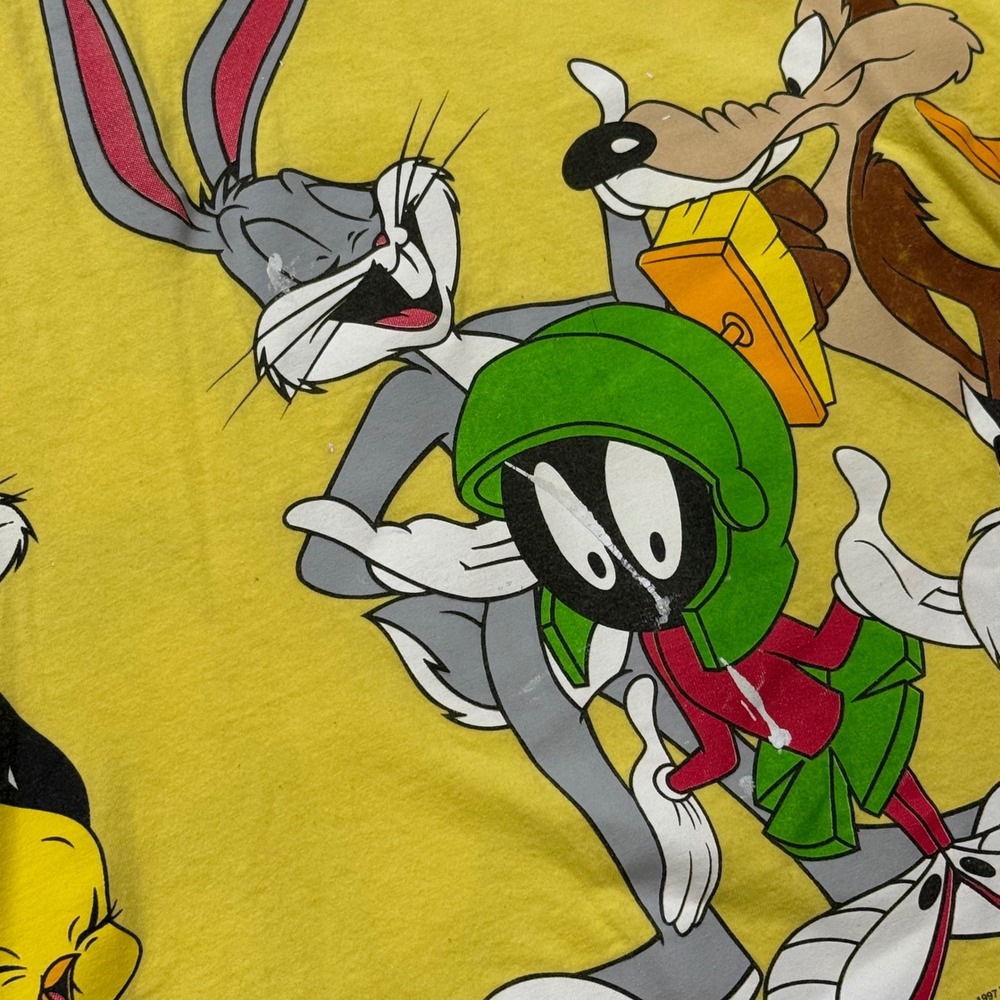 Vintage 90s Looney Tunes‎ AOP Wrap Around Sun Sportswear Yellow T-Shirt Mens XL - Picture 9 of 9